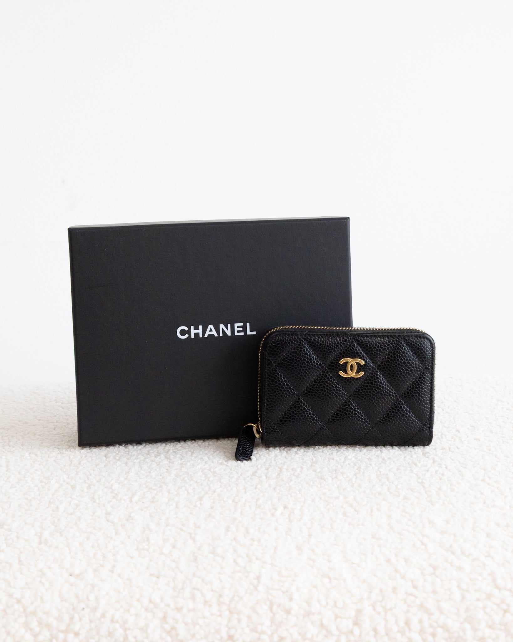 CHANEL CC Wallet - THE VOG CLOSET