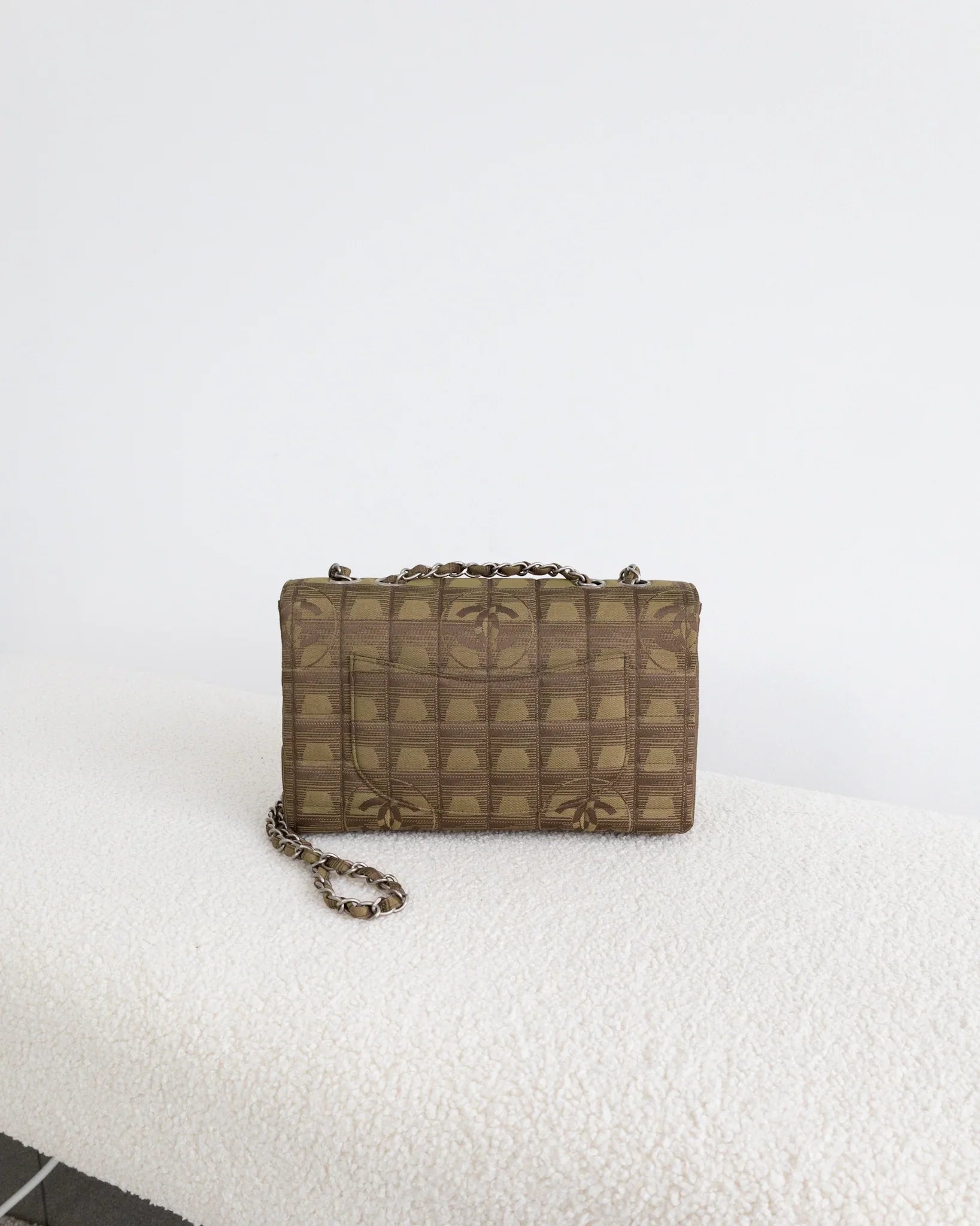 CHANEL Classic Flap - THE VOG CLOSET