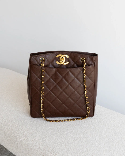 CHANEL Tote Bag - THE VOG CLOSET