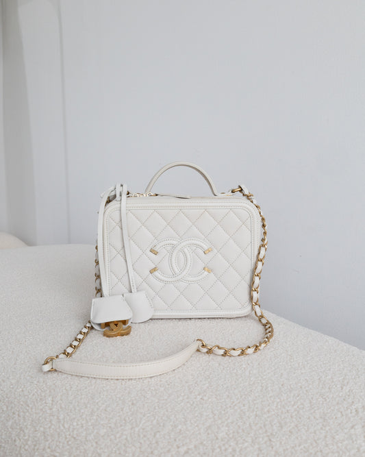 CHANEL Vanity Filigree - THE VOG CLOSET