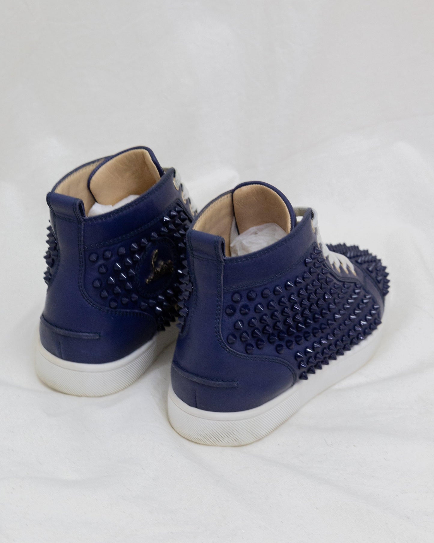 CHRISTIAN LOUBOUTIN Sneakers 39 - THE VOG CLOSET