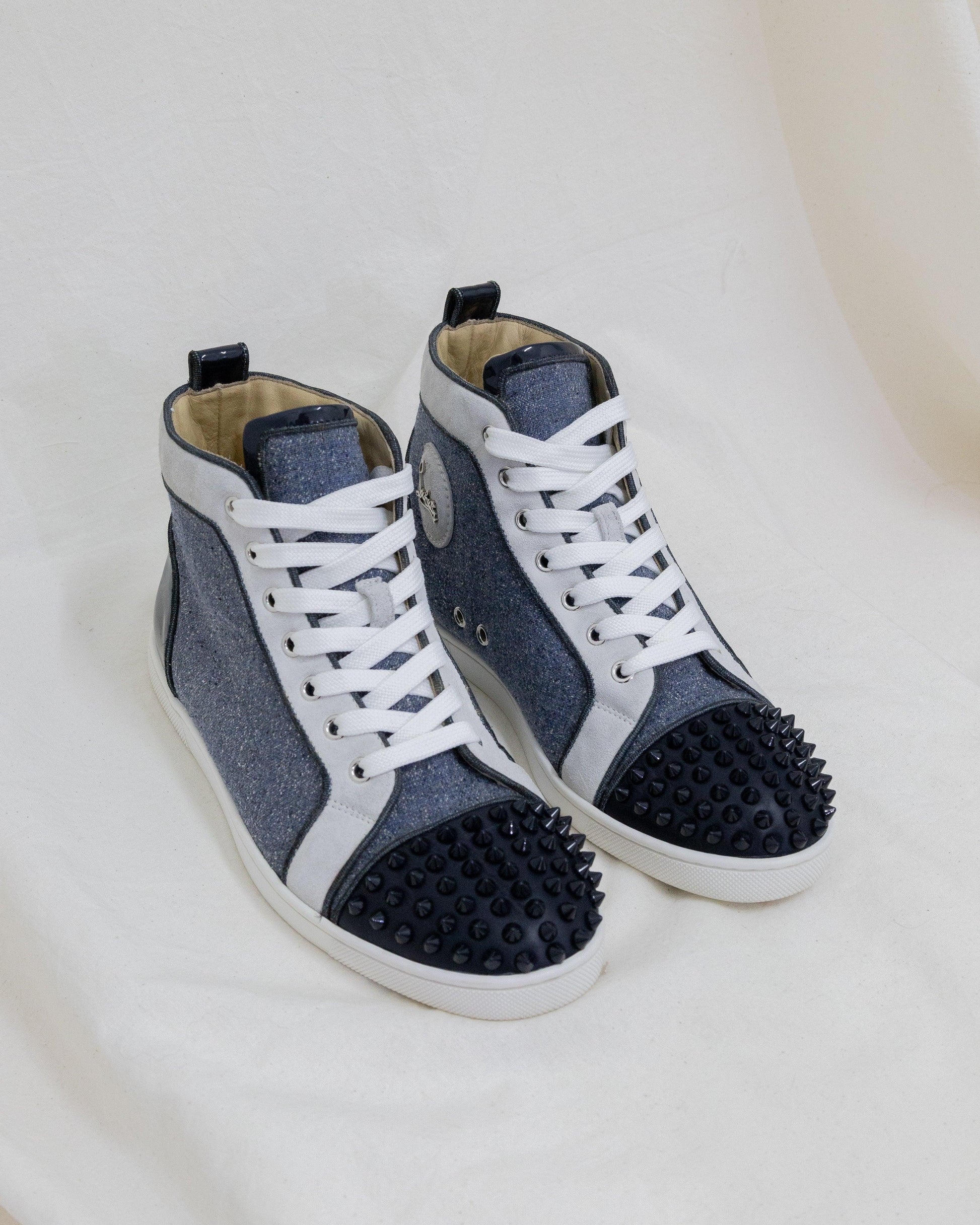 CHRISTIAN LOUBOUTIN Sneakers 39,5 - THE VOG CLOSET