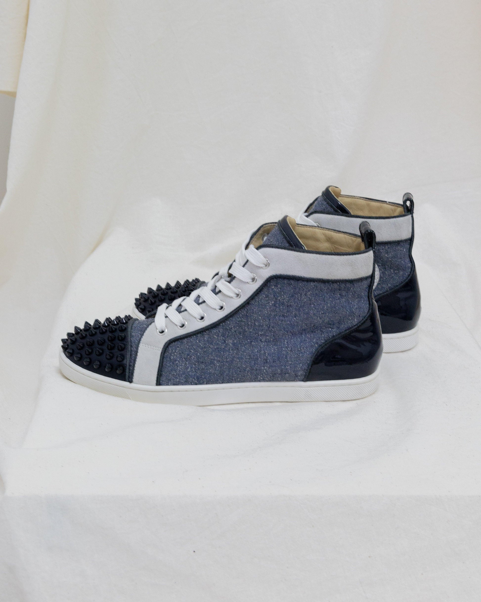 CHRISTIAN LOUBOUTIN Sneakers 39,5 - THE VOG CLOSET