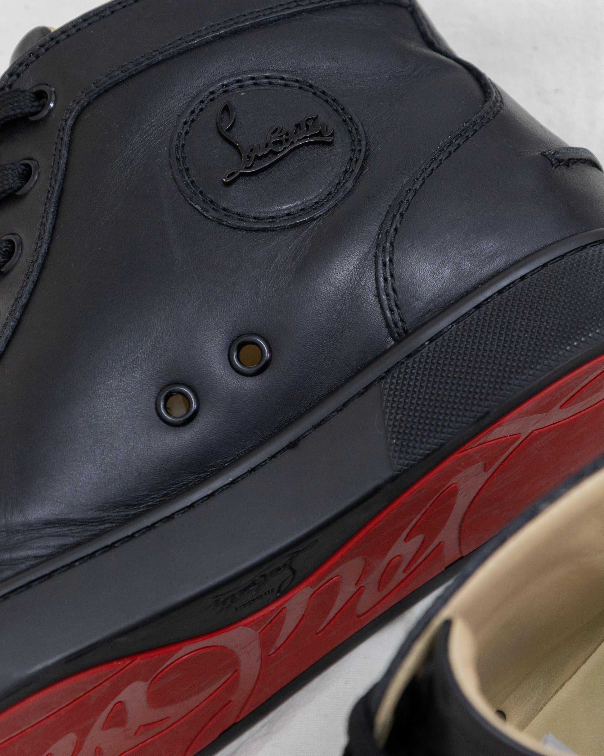 CHRISTIAN LOUBOUTIN Sneakers 39,5 - THE VOG CLOSET