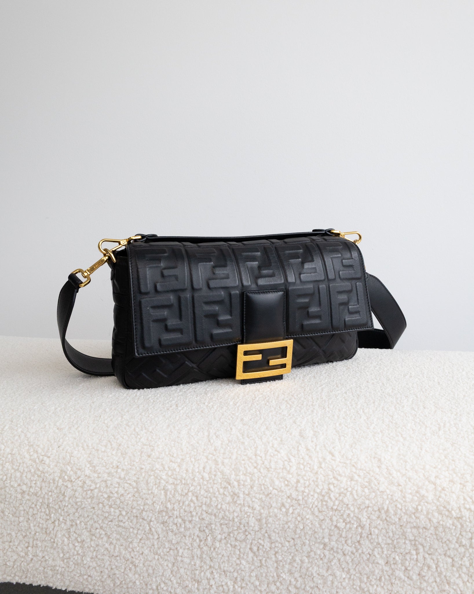 FENDI FF Baguette - THE VOG CLOSET