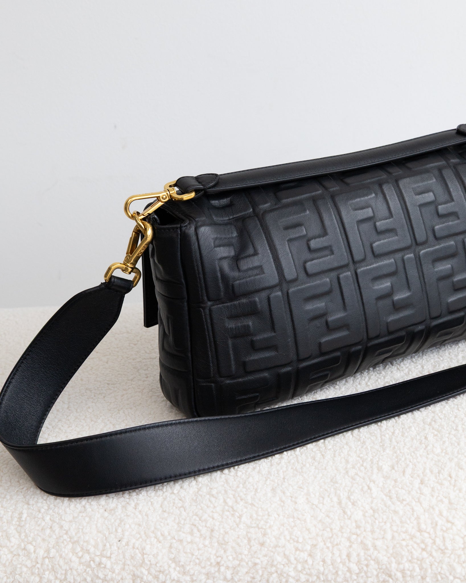 FENDI FF Baguette - THE VOG CLOSET