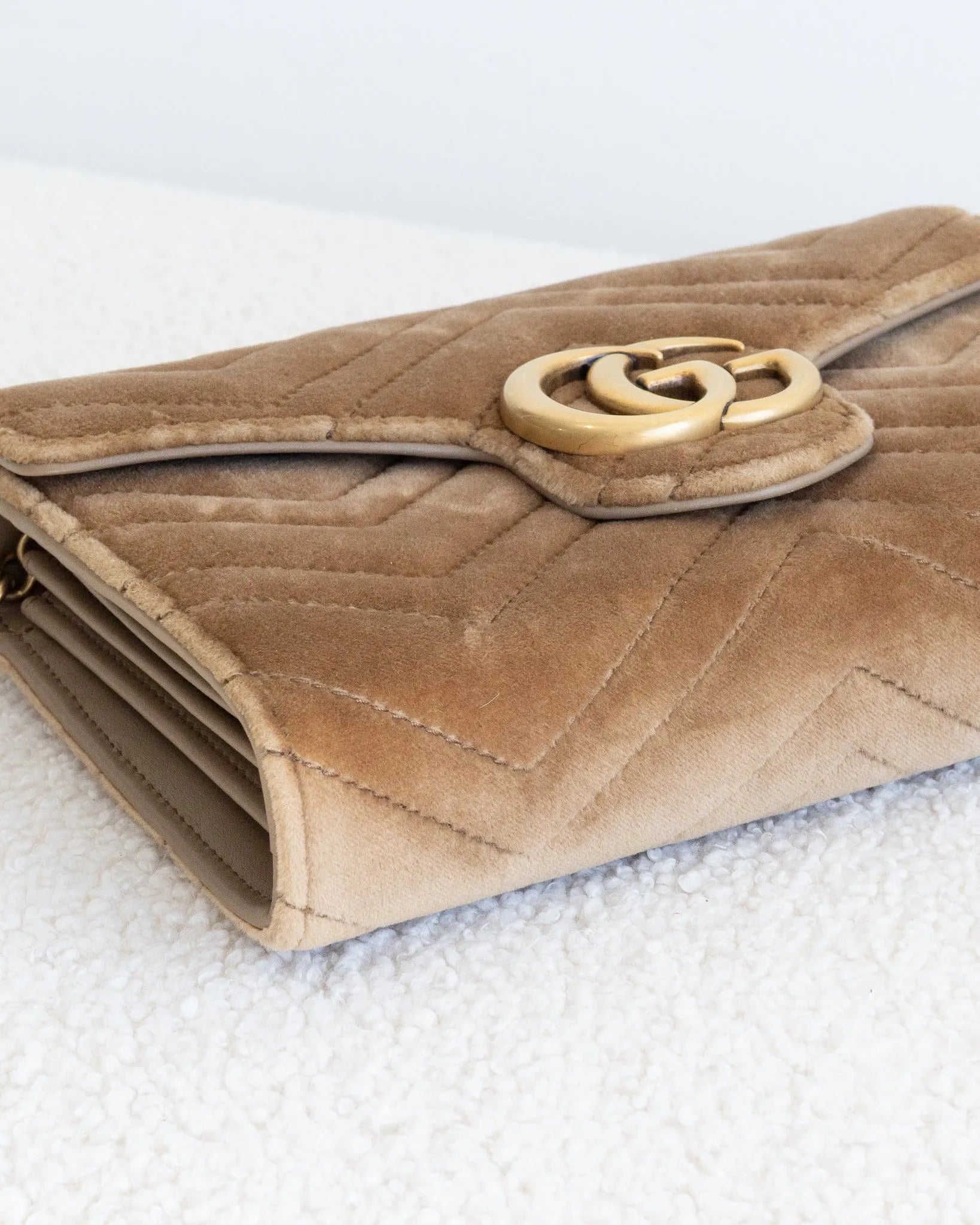 GUCCI GG Marmont WOC - THE VOG CLOSET