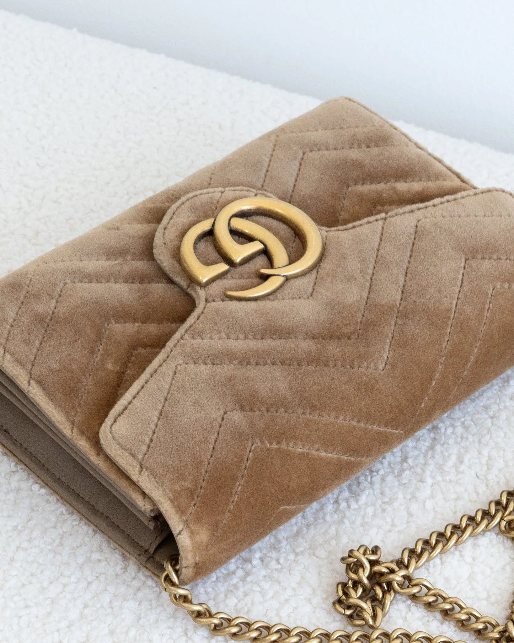 GUCCI GG Marmont WOC - THE VOG CLOSET