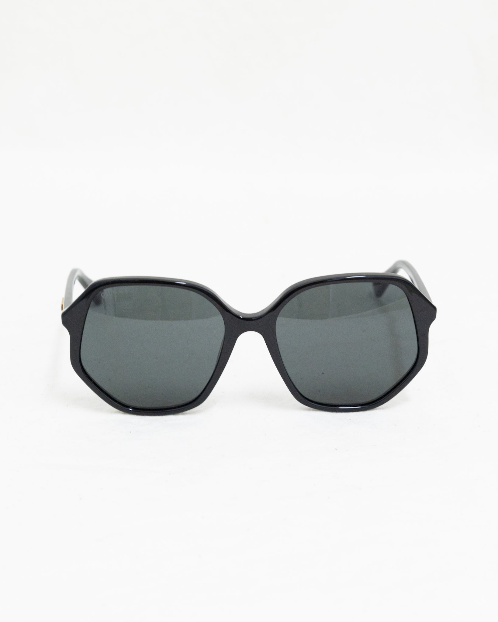 GUCCI Sunglasses - THE VOG CLOSET