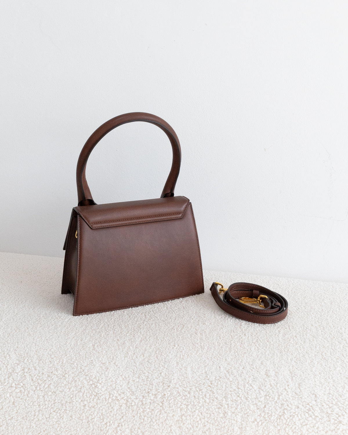 JACQUEMUS Le Grand Chiquito