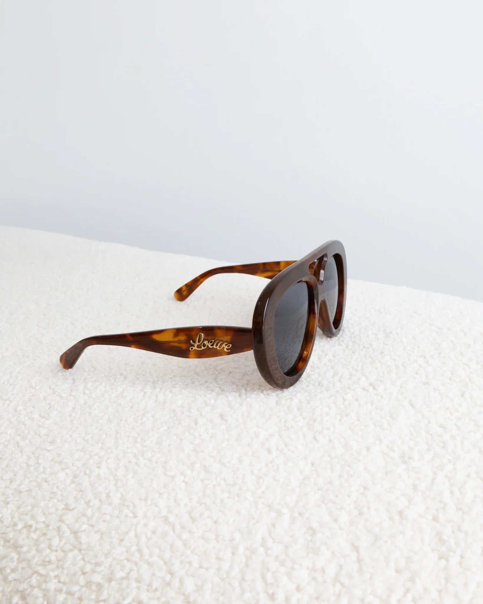 LOEWE Sunglasses - THE VOG CLOSET