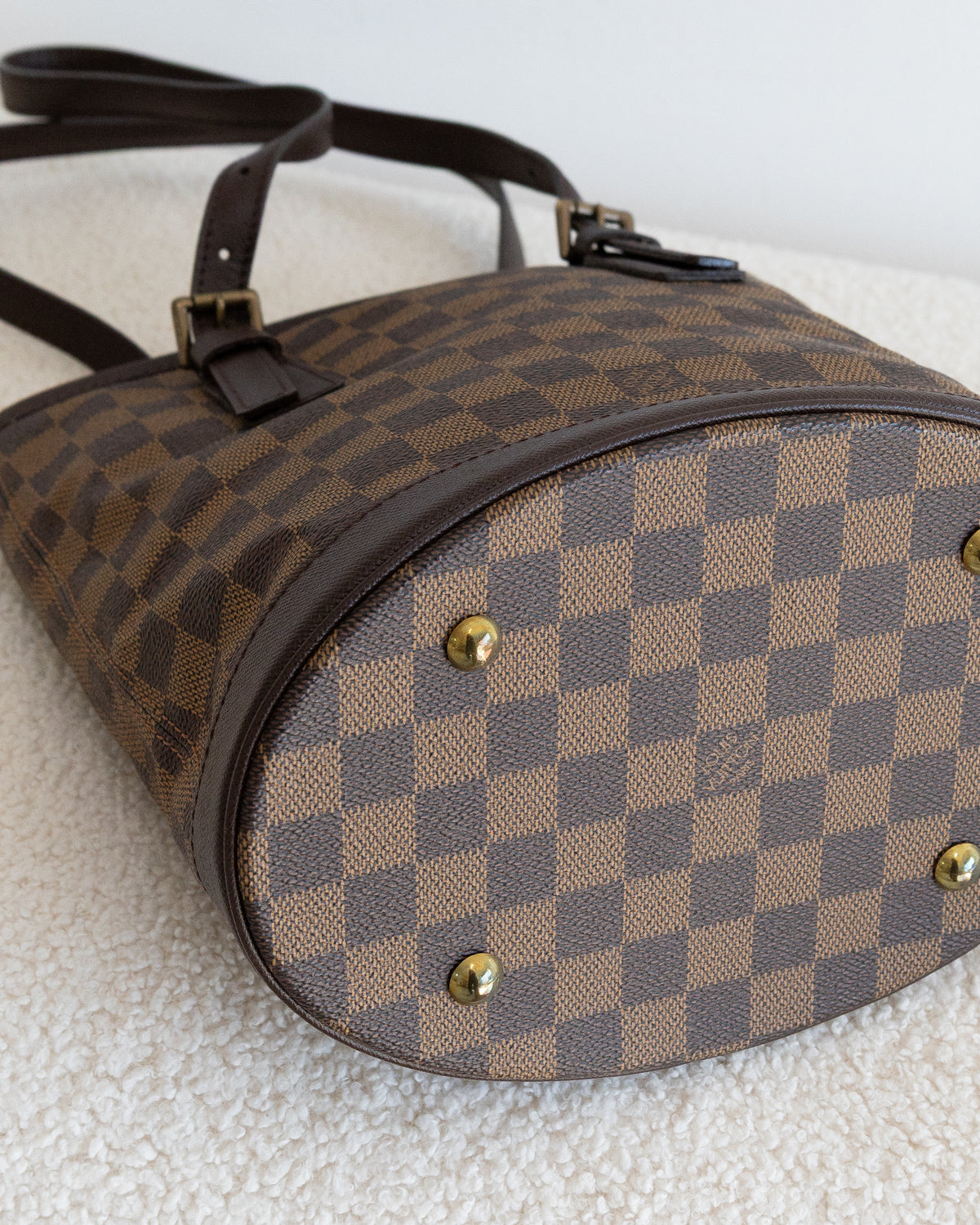 LOUIS VUITTON Marais Bucket PM