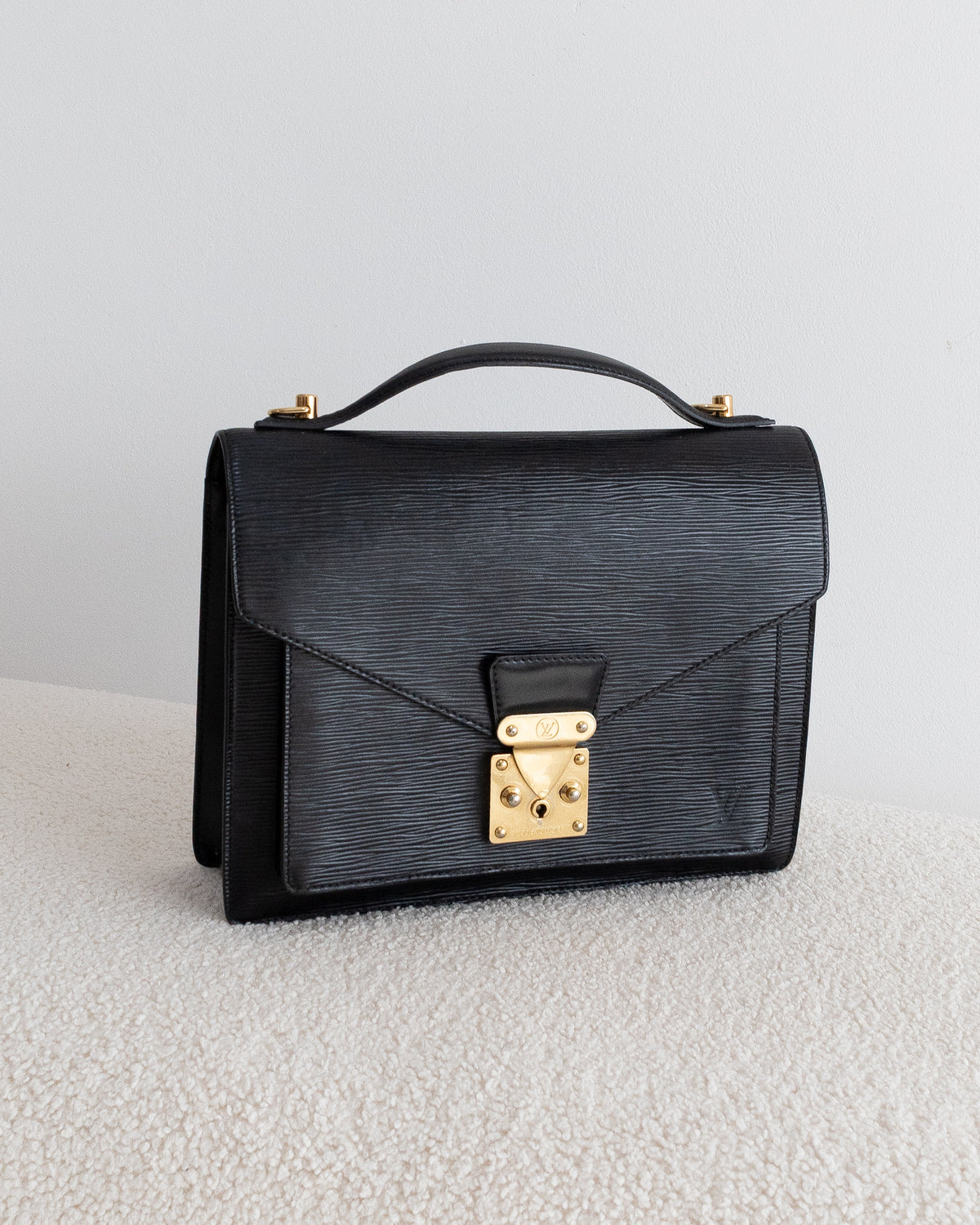 LOUIS VUITTON Monceau