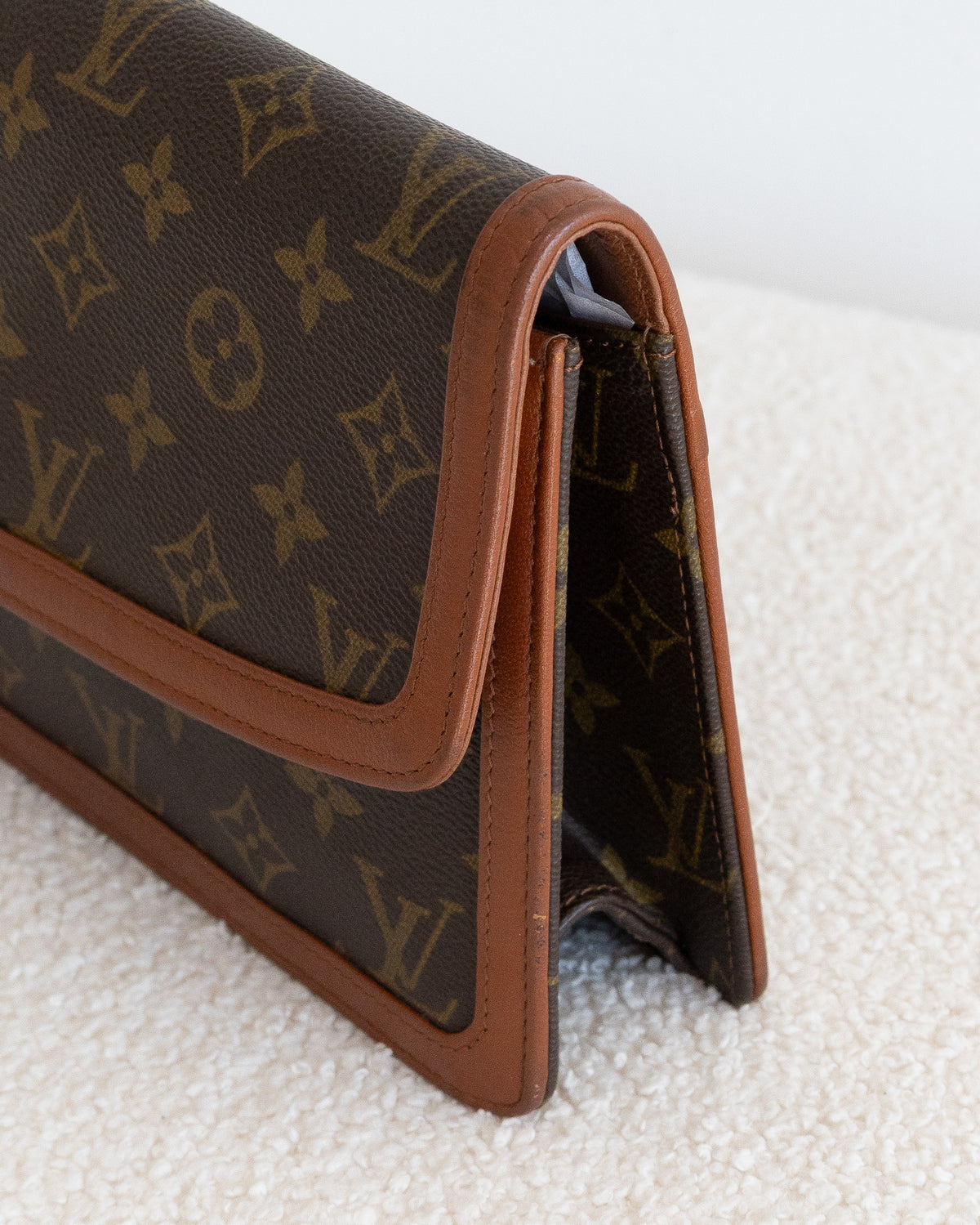 LOUIS VUITTON Pochette Dame GM