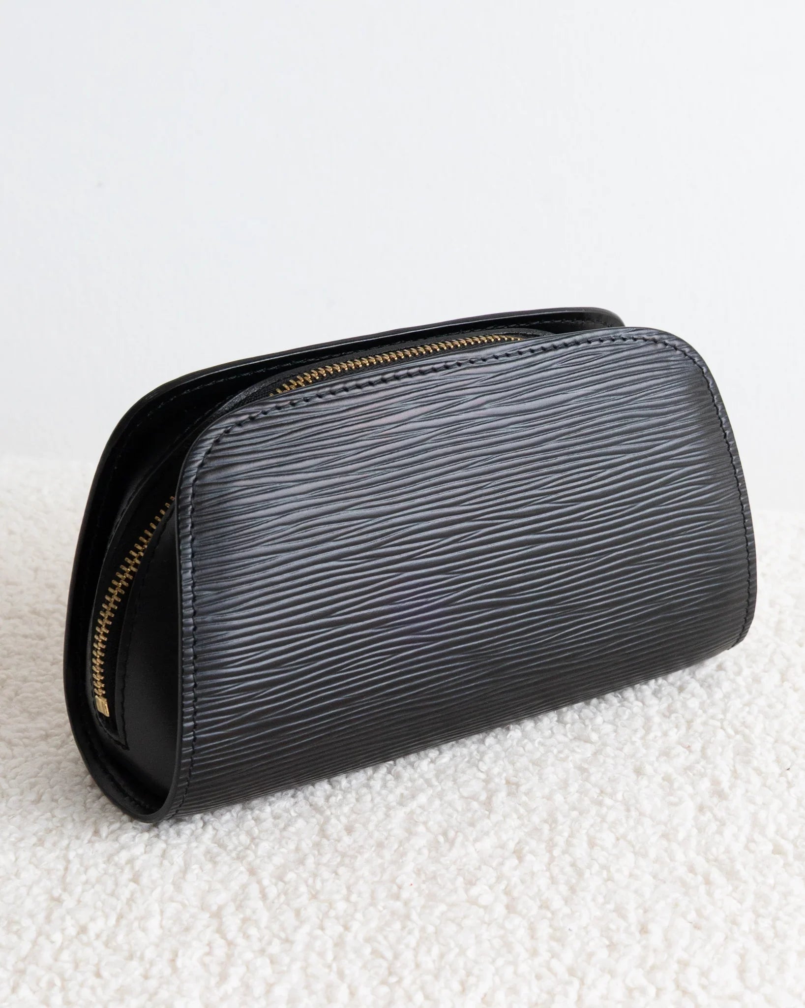 LOUIS VUITTON Pouch - THE VOG CLOSET