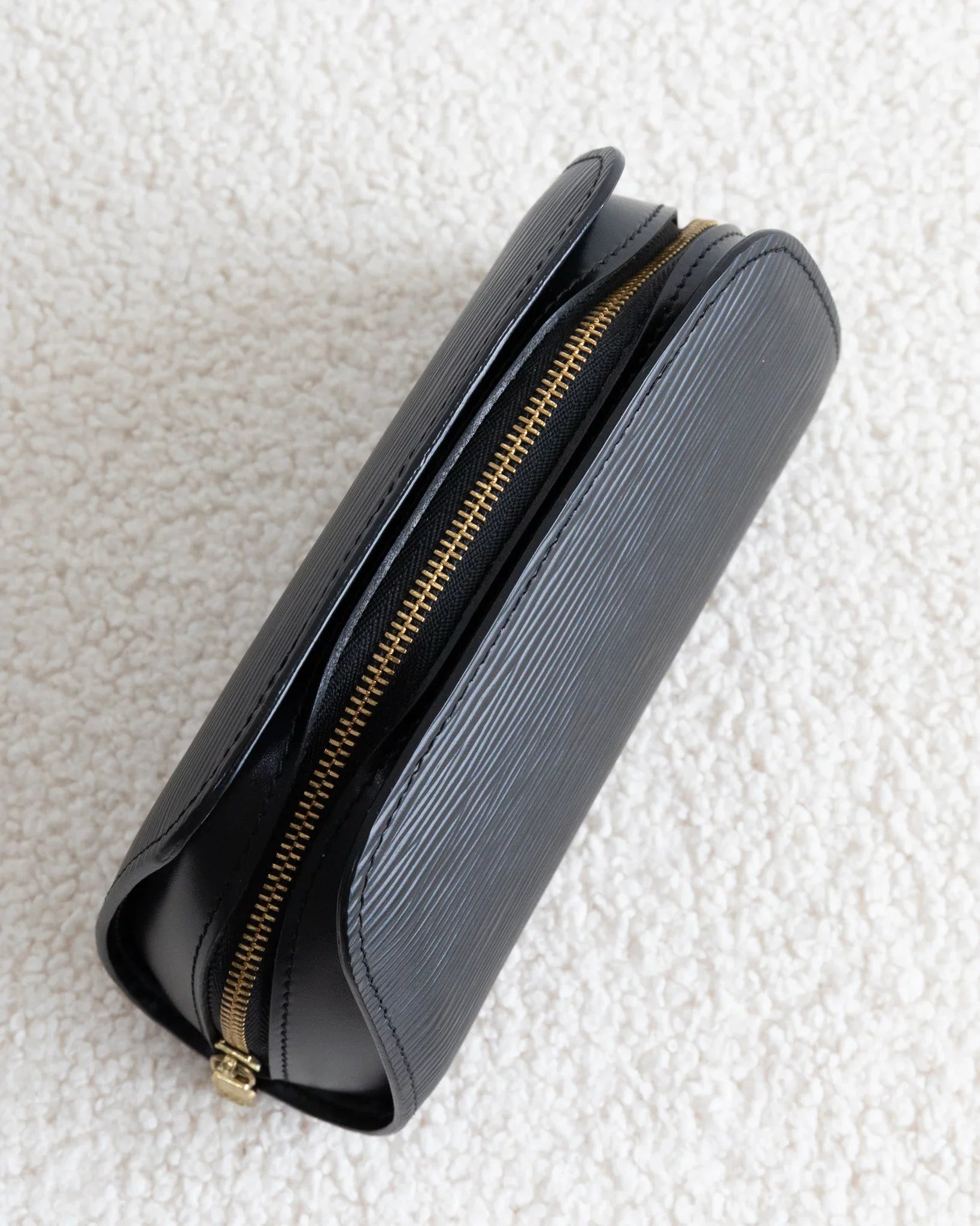 LOUIS VUITTON Pouch - THE VOG CLOSET
