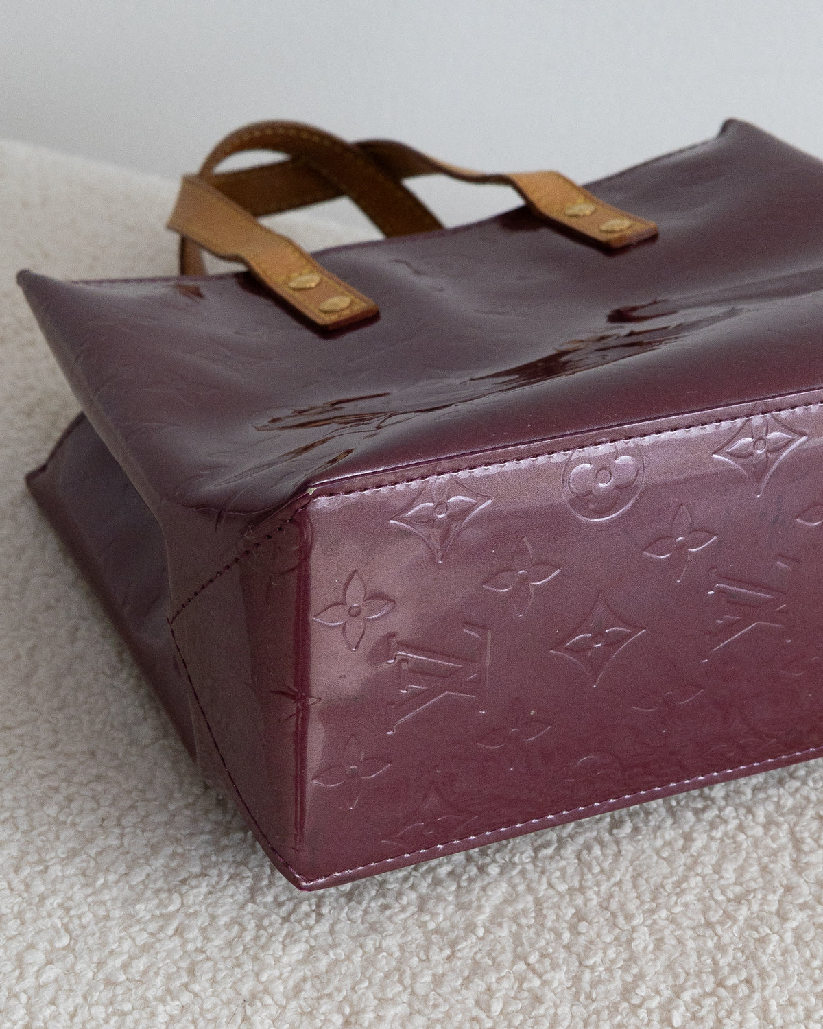 LOUIS VUITTON Reade PM