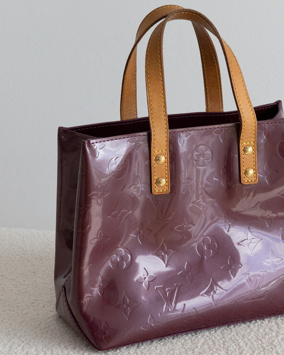 LOUIS VUITTON Reade PM