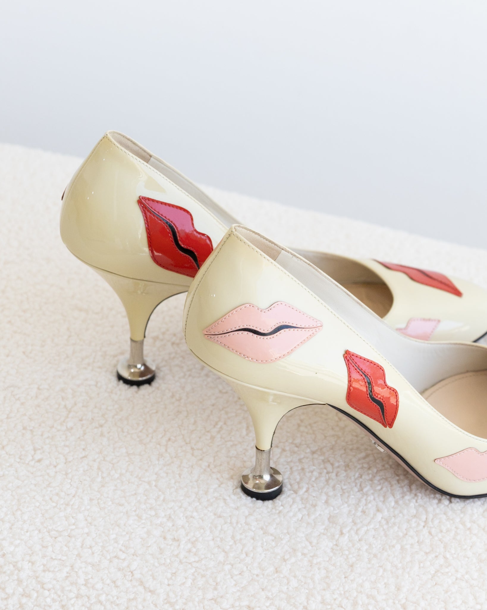 PRADA Lip Pumps 40 - THE VOG CLOSET