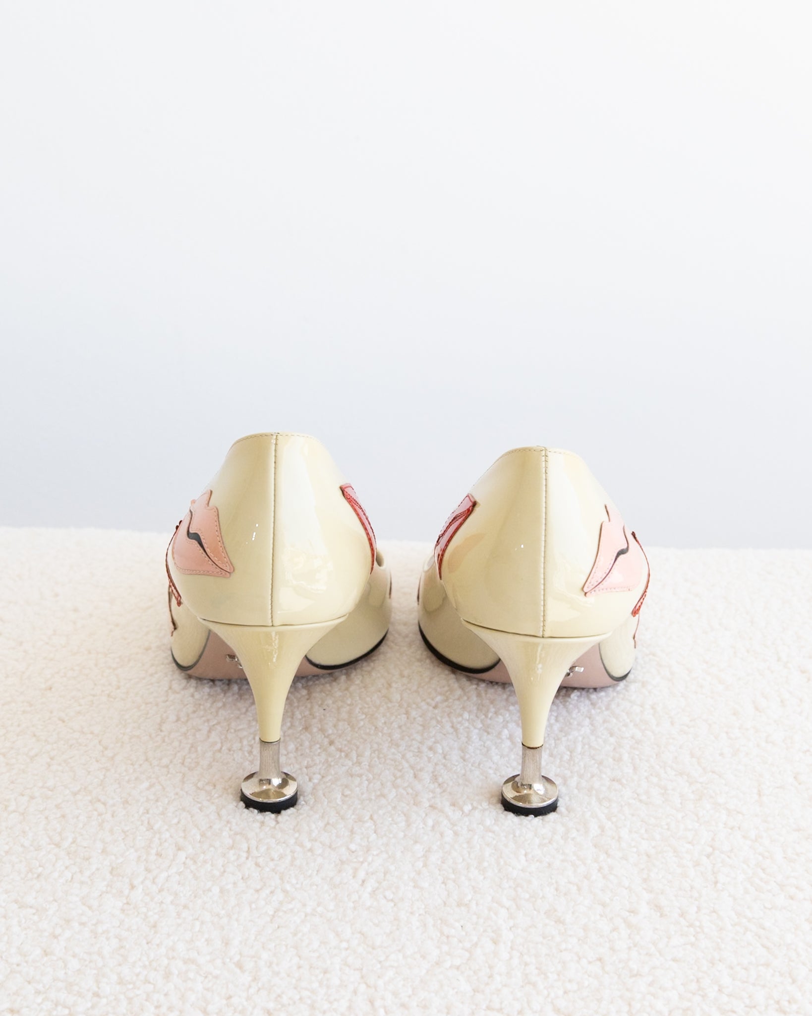 PRADA Lip Pumps 40 - THE VOG CLOSET