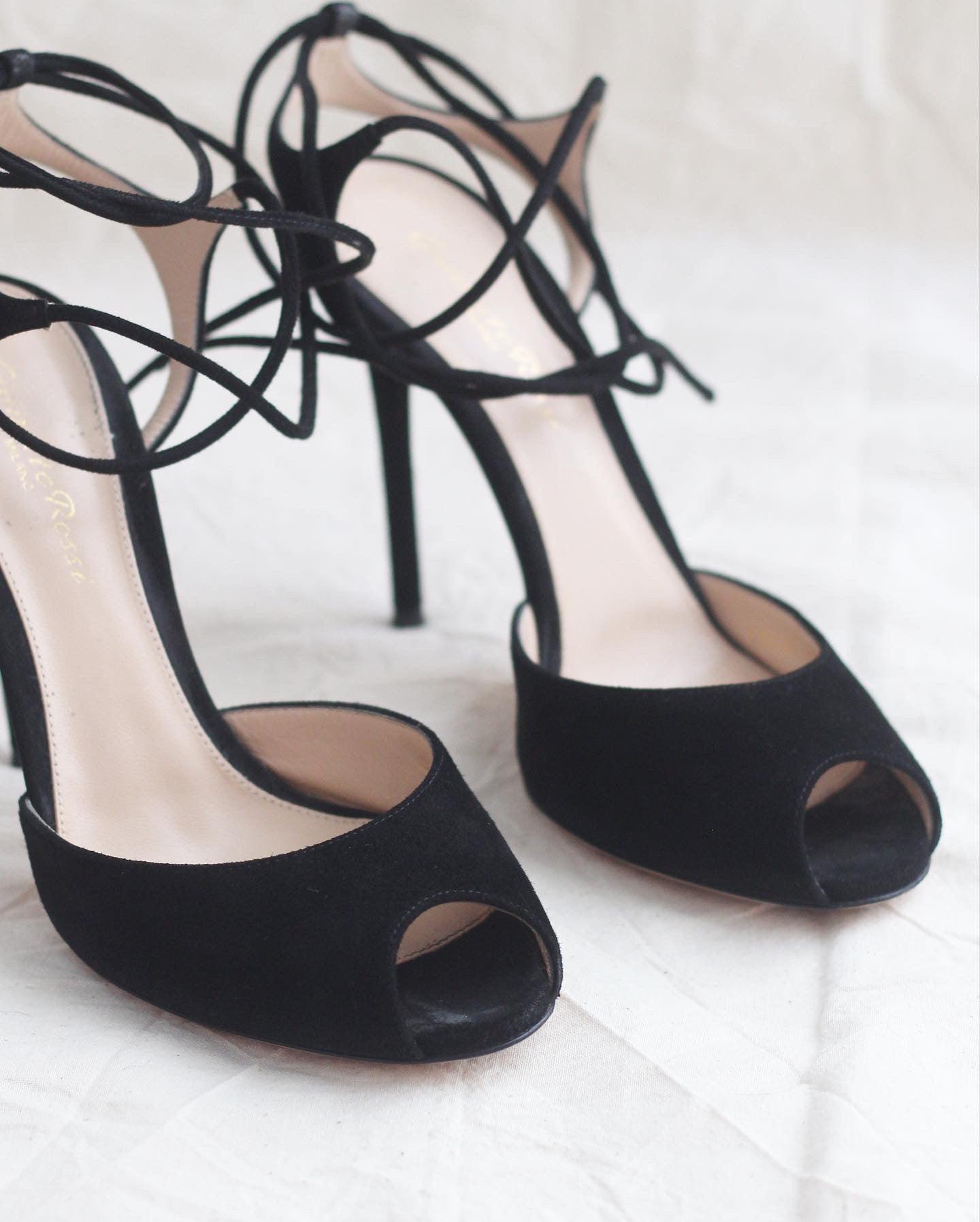 GIANVITO ROSSI 38 - THE VOG CLOSET